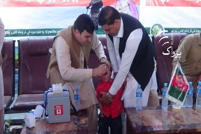  تطبیق واکسین فلج اطفال در شش ولسوالی ننگرهار با مشکل مواجه است